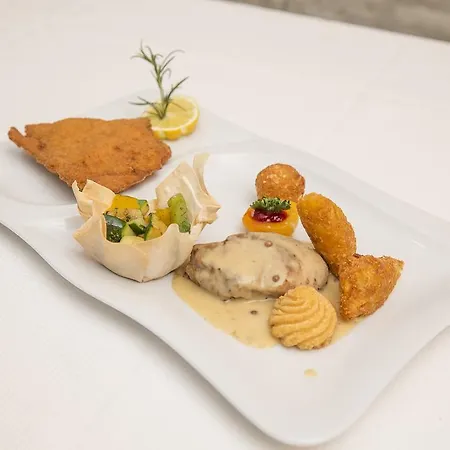 Hotel-restaurant Gollner ホテル